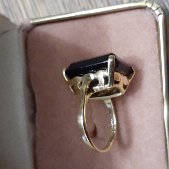 10K GOLD SMOKY TOPAZ EMERALD CUT RING - Picture 4 of 11